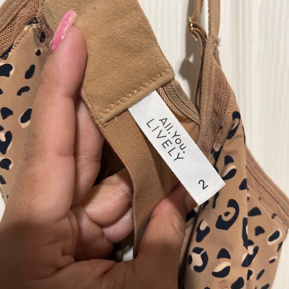 All. You. Lively. Bra Leopard Cheetah 2 - Picture 3 of 3